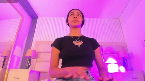 Manuela online show from 04.02.26