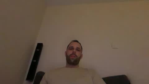 Snapshot of manynaaamess chatting on 10.29.25 manynaaamess online show from 10.29.25