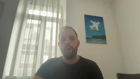 Snapshot of manynaaamess chatting on 10.30.25 manynaaamess online show from 10.30.25