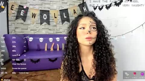 Snapshot of mapelove chatting on 10.01.25 Mape online show from 10.01.25