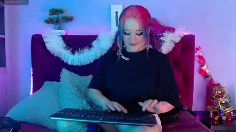 Maria Paula online show from 12.11.24