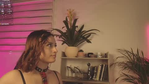 Snapshot of mara_santoro chatting on 02.26.25 Mara Santoro online show from 02.26.25