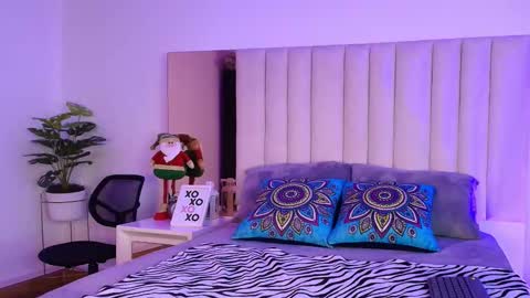 Mara online show from 11.26.25