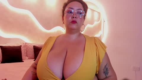 Mrs. Sweet online show from 06.02.26