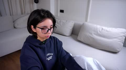 Melissa online show from 09.13.25