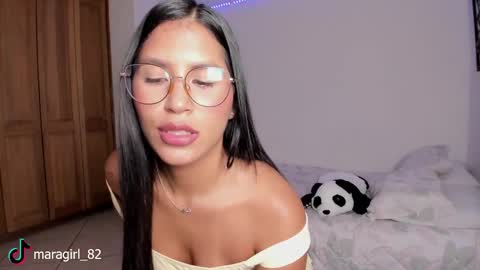 Snapshot of maragirl chatting on 10.12.25 Mara online show from 10.12.25