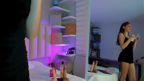 Mara  online show from 10.03.25