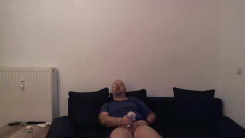 Maraoles online show from 02.23.25