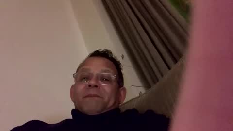 Snapshot of marc280384 chatting on 03.02.25 marc280384 online show from 03.02.25