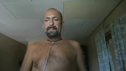 Snapshot of marc_cereza chatting on 02.23.25 marc_cereza online show from 02.23.25