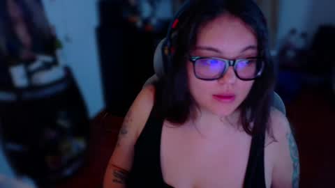 marcela2101s online show from 10.24.25