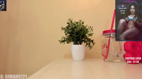 Snapshot of marcela_davila1 chatting on 03.12.25 Marcela online show from 03.12.25