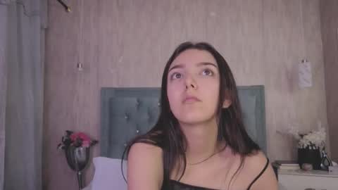 Snapshot of marcelaa_fox chatting on 10.17.25 Marcela online show from 10.17.25