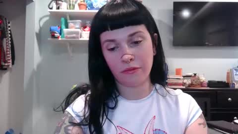 Snapshot of marcelinealtaria chatting on 01.25.25 MarcelineAltaria online show from 01.25.25