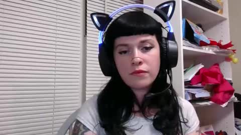 Snapshot of marcelinealtaria chatting on 02.02.25 MarcelineAltaria online show from 02.02.25