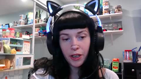 Snapshot of marcelinealtaria chatting on 02.13.25 MarcelineAltaria online show from 02.13.25