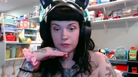 Snapshot of marcelinealtaria chatting on 02.24.25 MarcelineAltaria online show from 02.24.25