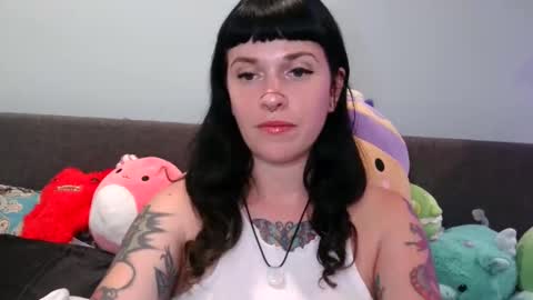 Snapshot of marcelinealtaria chatting on 09.09.25 MarcelineAltaria online show from 09.09.25