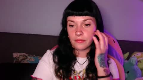 Snapshot of marcelinealtaria chatting on 09.12.25 MarcelineAltaria online show from 09.12.25