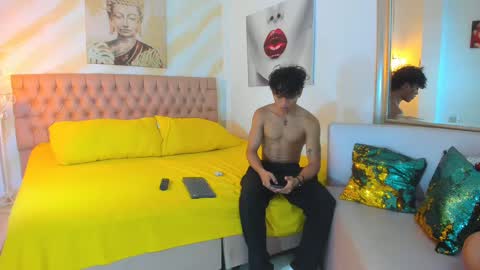 Snapshot of marcelo_cazas chatting on 09.17.25 ruy  jex online show from 09.17.25