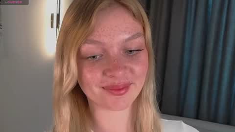 Snapshot of marcia_walker chatting on 06.29.26 Sonya online show from 06.29.26