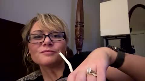 Marci Wallace online show from 11.12.25