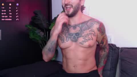 marco_allison43 online show from 10.28.25