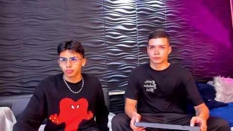 Snapshot of marcoyethan chatting on 01.10.25 Marco and Ethan online show from 01.10.25