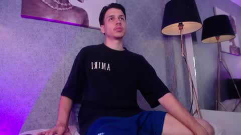 Snapshot of marcus_hanks chatting on 01.28.25 Marcus Hanks online show from 01.28.25