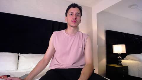 Snapshot of marcus_hanks chatting on 01.31.25 Marcus Hanks online show from 01.31.25