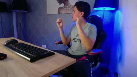 Snapshot of marcus_hanks chatting on 02.23.25 Marcus Hanks online show from 02.23.25