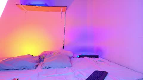 Marcus Hanks online show from 11.06.25