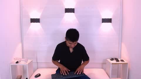 marcus hans online show from 10.18.25