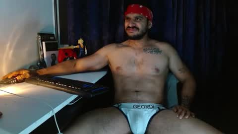 Snapshot of marcus_phoenix chatting on 11.14.25 Marcus online show from 11.14.25