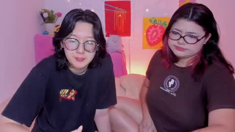 Snapshot of marcy_grey chatting on 04.22.26 danna online show from 04.22.26