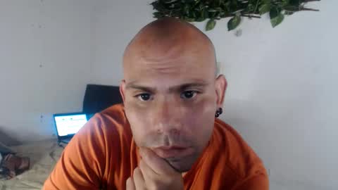 Snapshot of marek_secrett chatting on 10.23.25 marek_secrett online show from 10.23.25