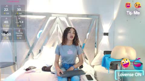 marfilastrom online show from 09.19.25