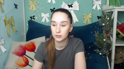 margarettii online show from 02.17.25