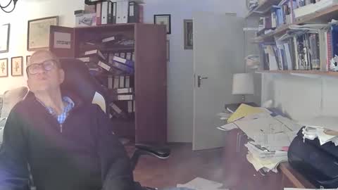 Snapshot of marginalie chatting on 11.21.25 marginalie online show from 11.21.25