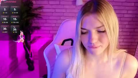 margo_robbbie online show from 11.19.25