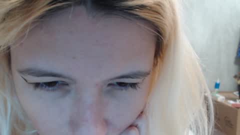 Snapshot of margo_shine chatting on 01.03.25 margo_shine online show from 01.03.25