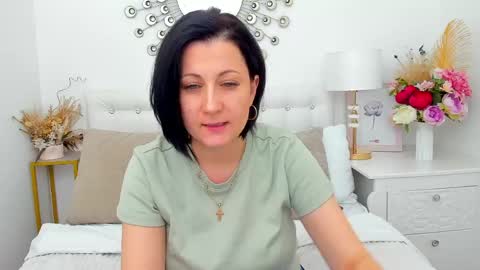 Snapshot of margobloom chatting on 03.24.26 Margo online show from 03.24.26