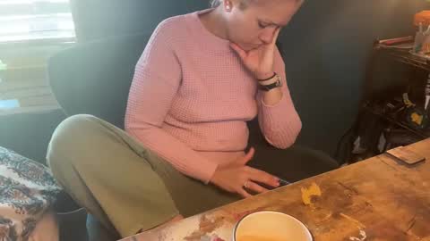 Snapshot of margolane chatting on 09.29.25 Elle online show from 09.29.25