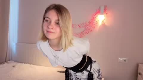 Kate online show from 06.23.26