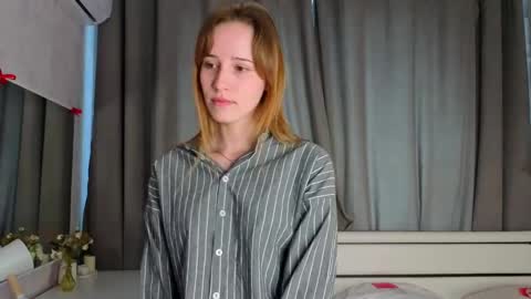 Snapshot of margretlanglo chatting on 04.23.26 Rita online show from 04.23.26