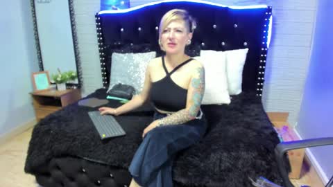 Maria fernanda online show from 12.03.24