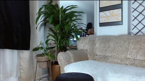 Snapshot of mariaa_antonia1 chatting on 02.06.25 mariaa_antonia1 online show from 02.06.25