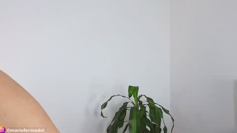 Snapshot of mariafer05 chatting on 01.02.25 Maria Fer online show from 01.02.25