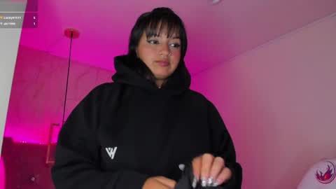 Snapshot of mariam__cute chatting on 01.09.25   online show from 01.09.25