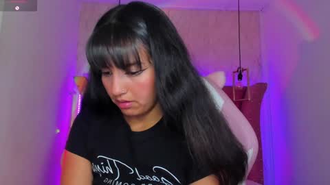 Snapshot of mariam__cute chatting on 01.12.25   online show from 01.12.25